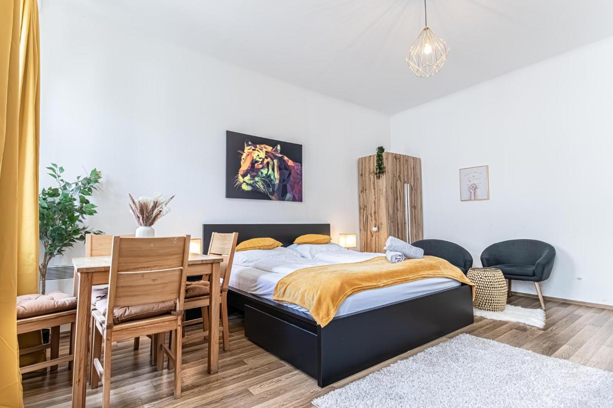 Explore Vienna: 1Br Retreat Near Westbahnhof Exterior photo